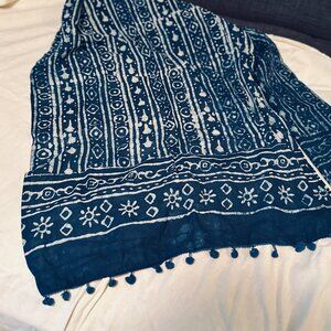 Beautiful Indigo and White Hand Block Print Cotton Scarf/Stole/Head covering